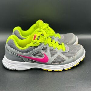 Nike Women's Gray and Neon Yellow Athletic Shoes